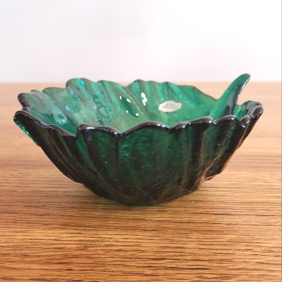 Vintage Accents Vintage Blenko Glass Molded Green Leaf Cabbage Bowl